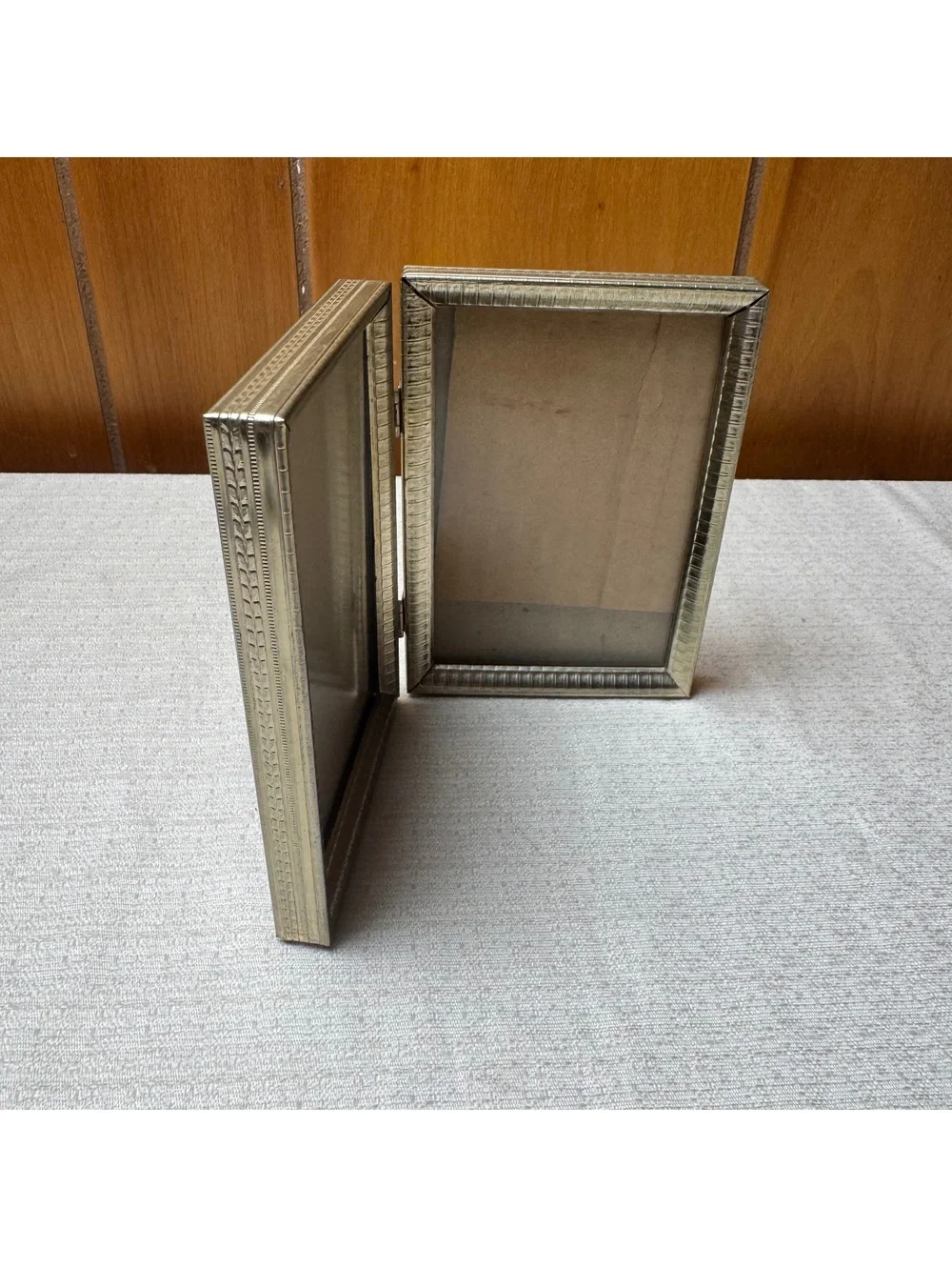 Vintage Brass Tone Double Hinged Picture Frame Holds Two 3.5x5 Photos